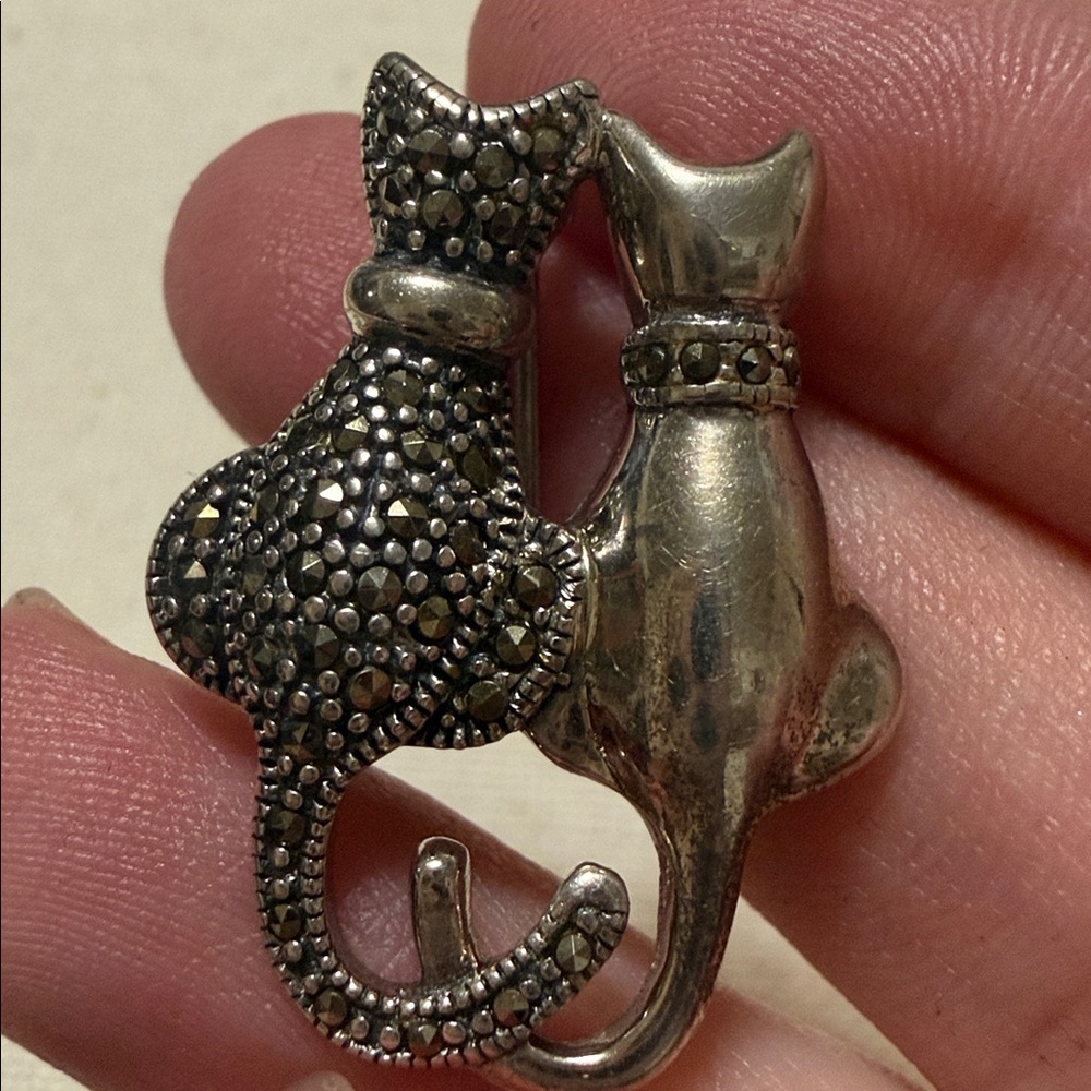 Sterling Silver 925 Marcasite Cat Duo Brooch - Picture 7 of 12